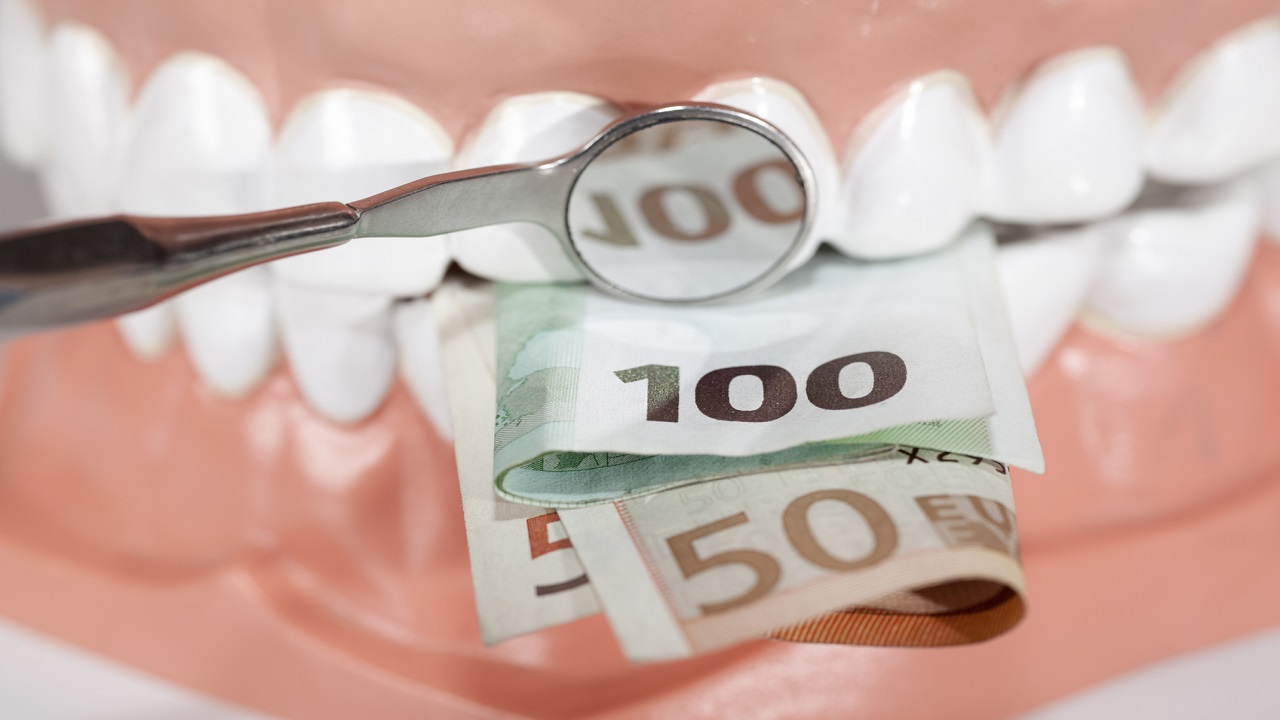 قیمت لمینت دندان چقدر است؟